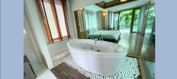 5 غرف نوم مقهى / مطعم في Pattaya, Thailand رقم 10598 5