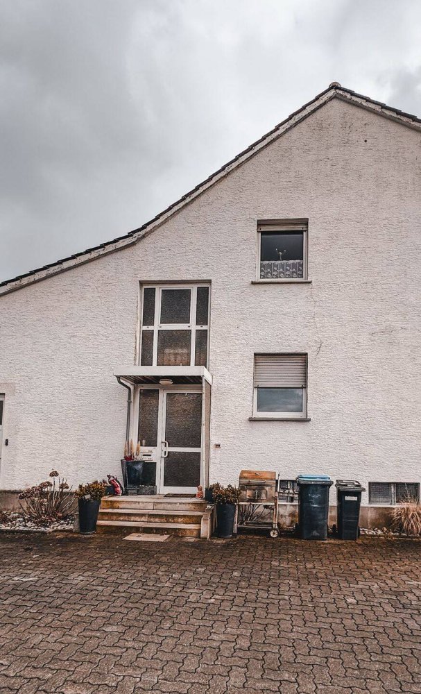 Квартира с 3 комнатами в Зост, Германия № 221705