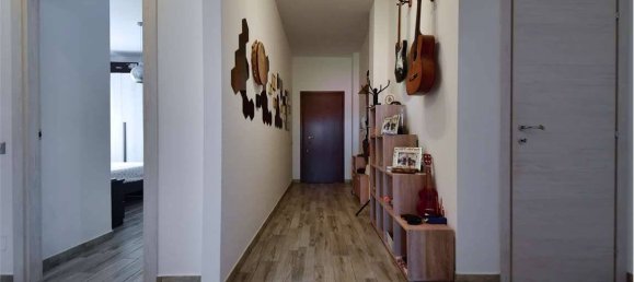 Apartamento de 2 dormitorios en Cislago, Italy No. 264152 15