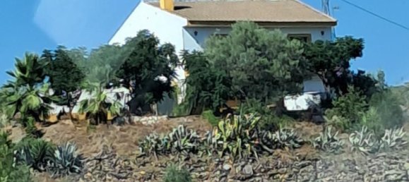 3 bedrooms House in Montoro, Spain No. 186659 8