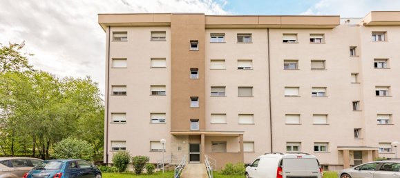 Квартира с 5 комнатами в Пинероло, Италия № 81432 29