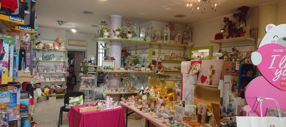 Imóvel comercial de 3 divisões em Castel San Giovanni, Italy N.º 149472 3