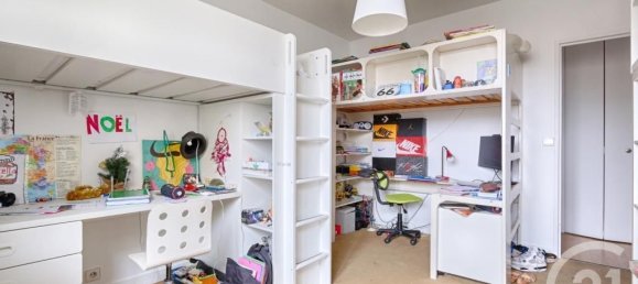 Apartamento de 2 dormitorios en Neuilly-sur-Seine, France No. 188850 5