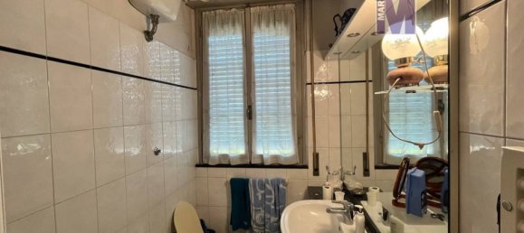 3 bedrooms Apartment in Florence, Italy No. 324448 9