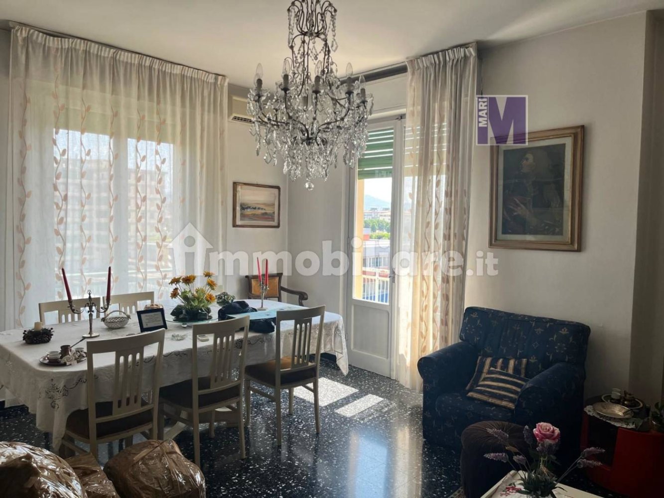 3 bedrooms Apartment in Florence, Italy No. 324448