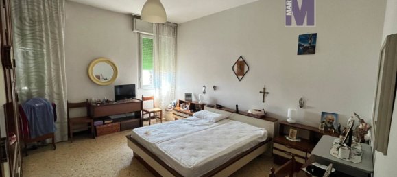 3 bedrooms Apartment in Florence, Italy No. 324448 6