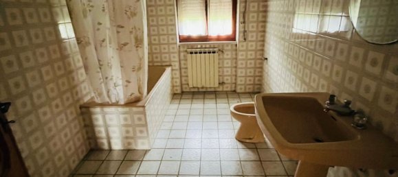 Casa de 6 habitaciónes en Bagnone, Italy No. 173771 13