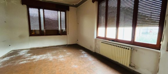 Casa de 6 habitaciónes en Bagnone, Italy No. 173771 8