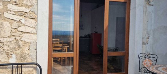 6 bedrooms House in Guardea, Italy No. 327531 9