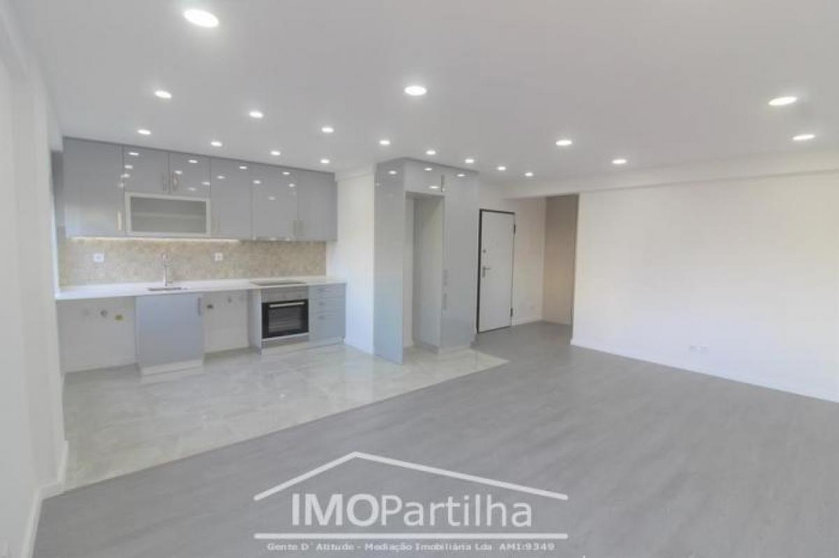 Apartamento de 2 dormitorios en Sintra, Portugal No. 6301