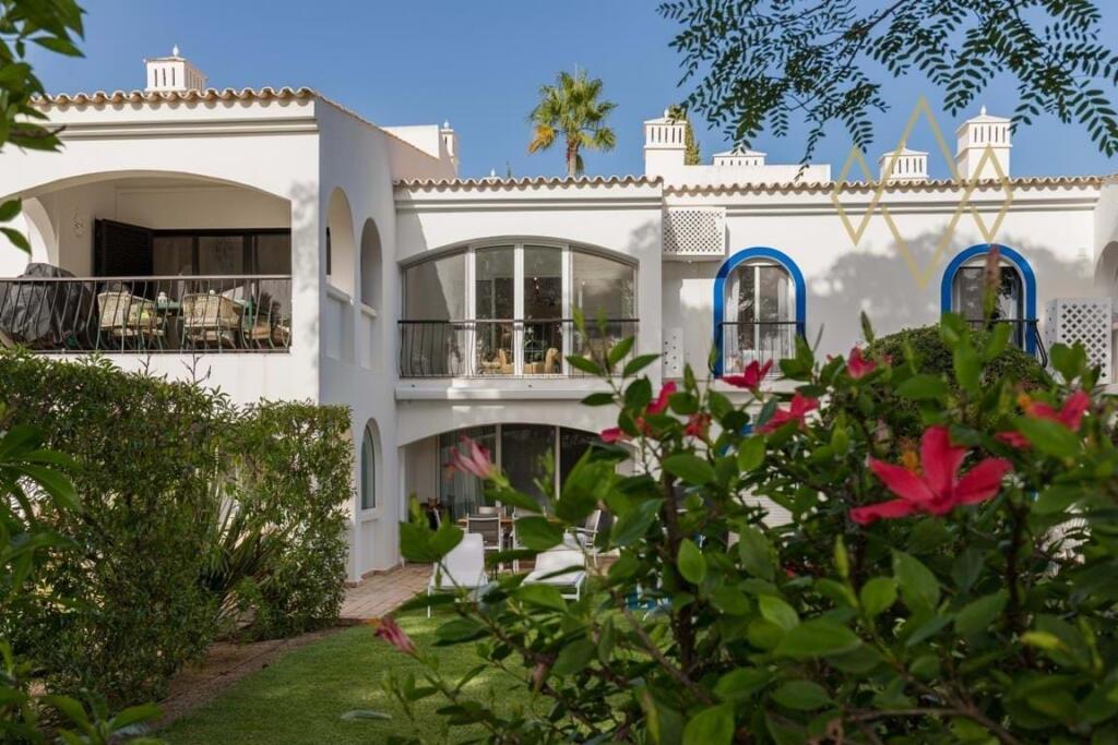 2 bedrooms Apartment in Almancil, Portugal No. 261405