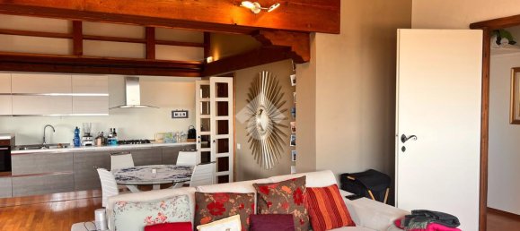 1 bedroom Apartment in Valdilana, Italy No. 377603 6