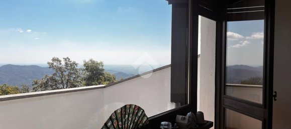 1 bedroom Apartment in Valdilana, Italy No. 377603 17