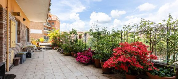 Apartamento de 2 habitaciónes en Rome, Italy No. 280014 9