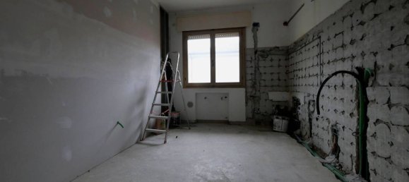 3 bedrooms Apartment in Venice, Italy No. 317429 6