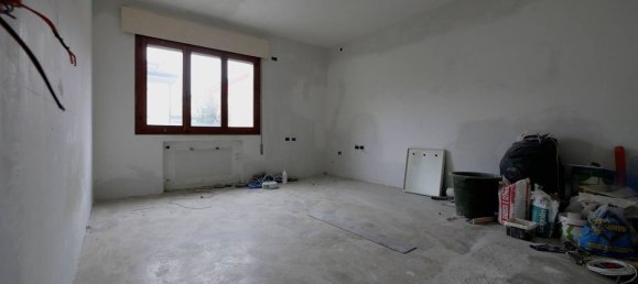 3 bedrooms Apartment in Venice, Italy No. 317429 8