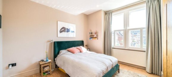 4 bedrooms House in London, United Kingdom No. 12899 10