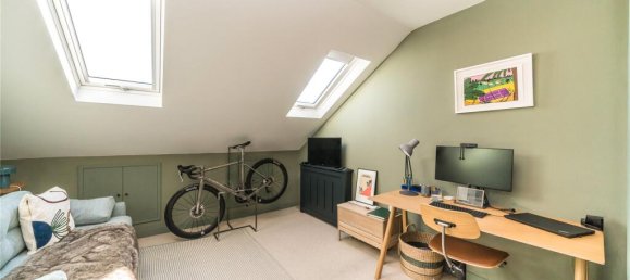 4 bedrooms House in London, United Kingdom No. 12899 16