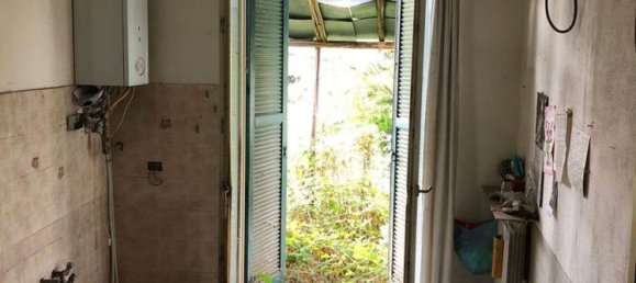 3-salle Appartement à Fino Mornasco, Italy No. 6799 5