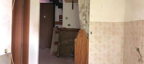 3-salle Appartement à Fino Mornasco, Italy No. 6799 6