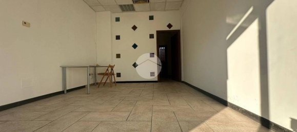 Imóvel comercial de 2 divisões em Bussero, Italy N.º 135378 3