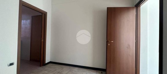 Imóvel comercial de 2 divisões em Bussero, Italy N.º 135378 6