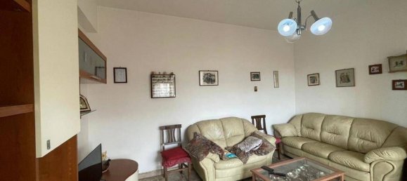 4 rooms Apartment in Monteriggioni, Italy No. 223395 2