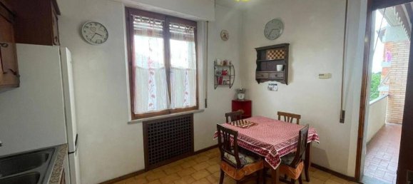 4 rooms Apartment in Monteriggioni, Italy No. 223395 10