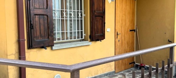 2 rooms Apartment in Monghidoro, Italy No. 128230 2