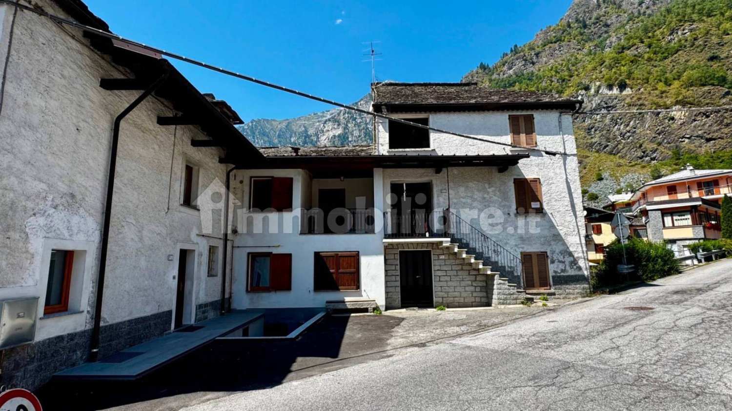 2 bedrooms Apartment in Antrona Schieranco, Italy No. 338542