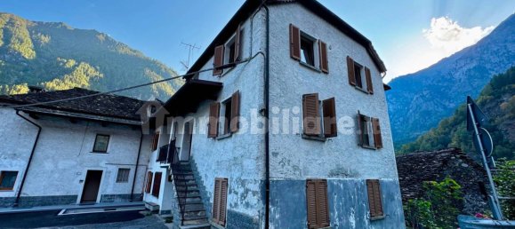 2 bedrooms Apartment in Antrona Schieranco, Italy No. 338542 2
