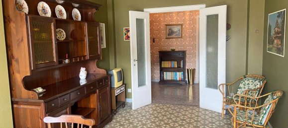 3 rooms Apartment in Rome, Italy No. 216784 2