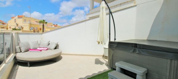 2 chambres Appartement à Alicante, Spain No. 181574 4