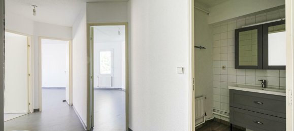 1 bedroom Apartment in Echirolles, France No. 300933 8