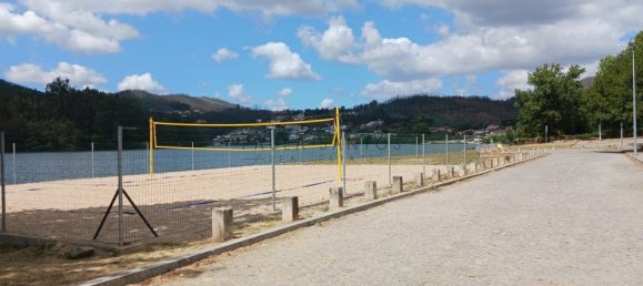 Grundstück in Gondomar, Portugal 9800m², Nr. 300657 13