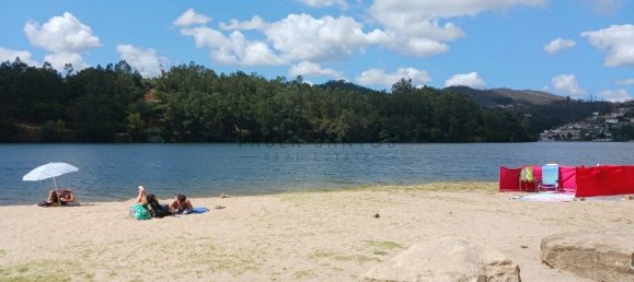 Grundstück in Gondomar, Portugal 9800m², Nr. 300657 16