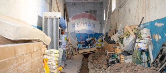 3 rooms Commercial property in Catania, Italy No. 238519 8