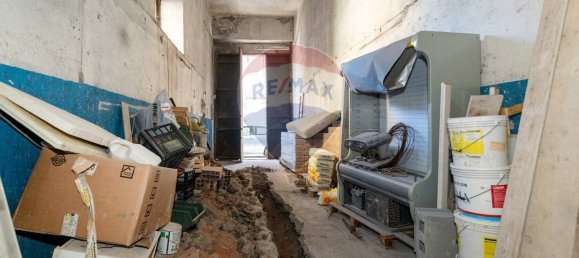 3 rooms Commercial property in Catania, Italy No. 238519 7