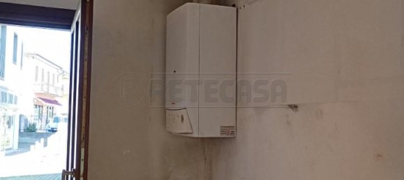 3 rooms Apartment in Vicenza, Italy No. 233060 21