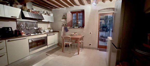 5 rooms House in Calci, Italy No. 45602 6
