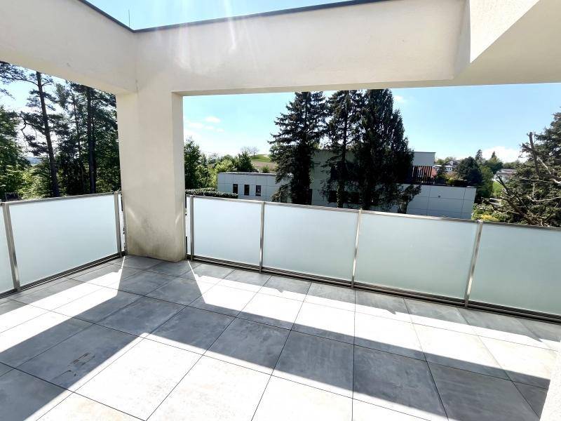 2 rooms Penthouse in Hart bei Graz, Austria No. 203701