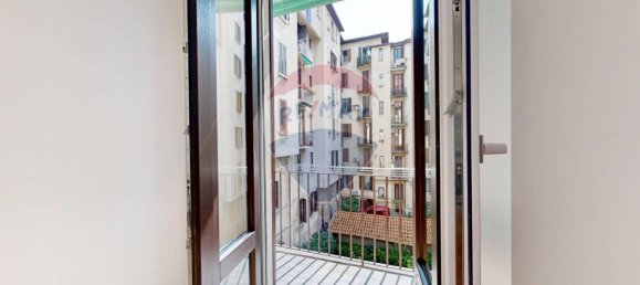 1 bedroom Apartment in Milan, Italy No. 316592 3