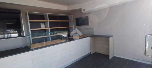 Propriété commerciale à Castel Gandolfo, Italy 85m² No. 309732 6