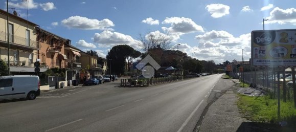 Propriété commerciale à Castel Gandolfo, Italy 85m² No. 309732 3