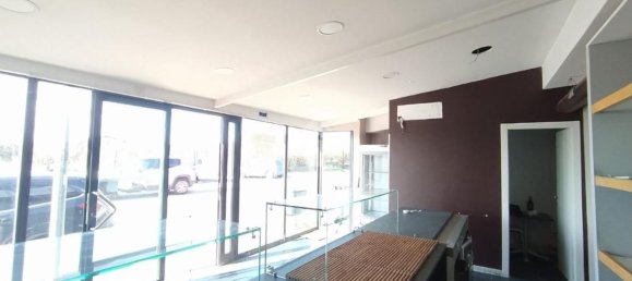 Propriété commerciale à Castel Gandolfo, Italy 85m² No. 309732 10