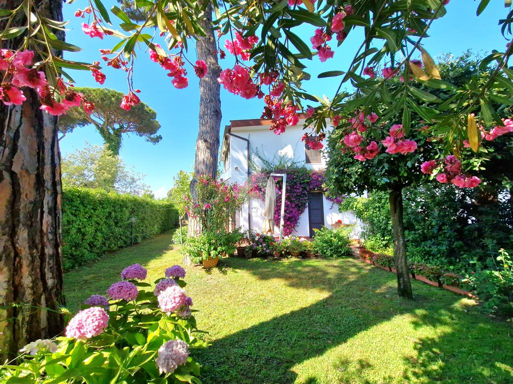 3 bedrooms Villa in San Felice Circeo, Italy No. 136731