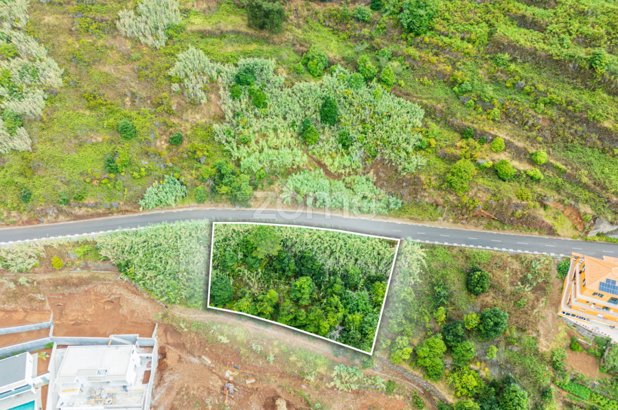  Land in Calheta, Portugal No. 317472