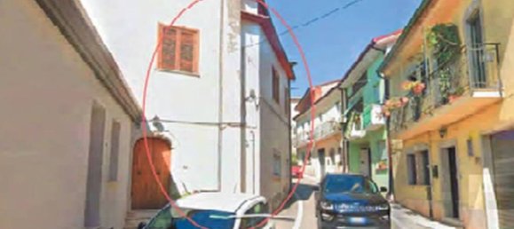 3-salle Appartement à Gesualdo, Italy No. 296639 3