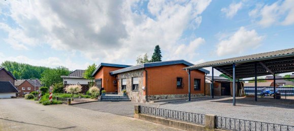 4-salle Bungalow à Heinsberg, Germany No. 259150 2