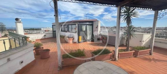 Bâtiment à Trani, Italy 220m² No. 341314 9